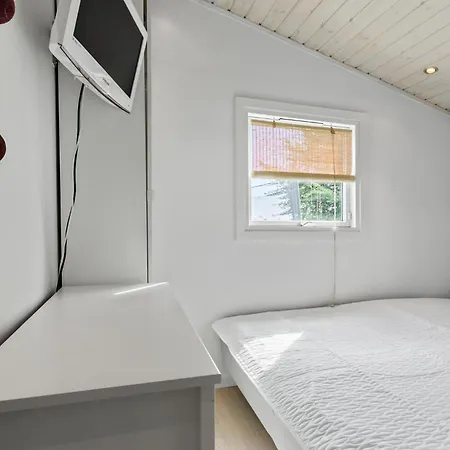 4 Bedroom In Dom wakacyjny *