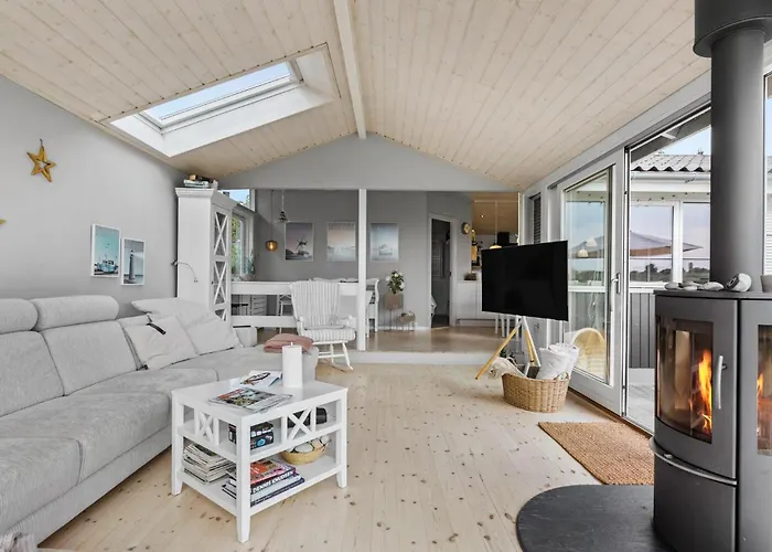 4 Bedroom In